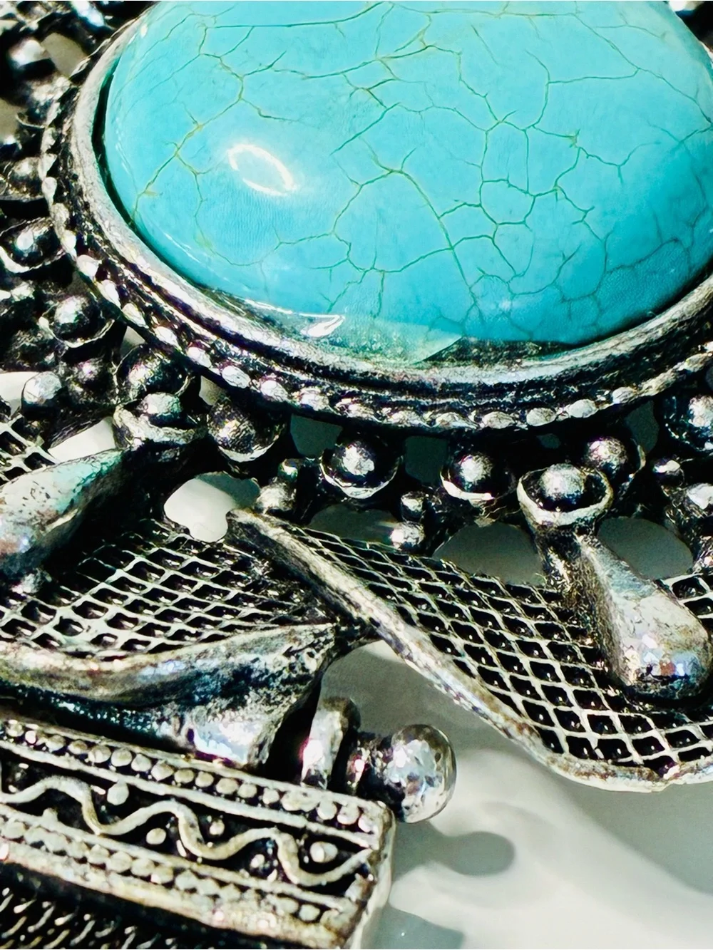 Faux Turquoise Center Floral Silver Bracelet - Women Jewelry Oversized Casual